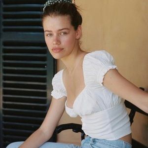 NEW WITH TAGS WHITE TOP